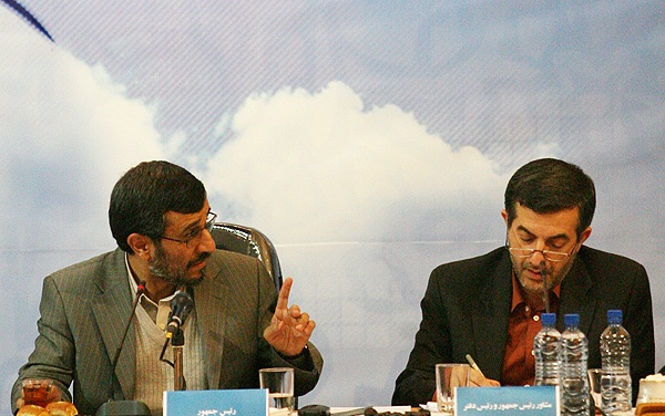 احمدی نژاد و مشایی