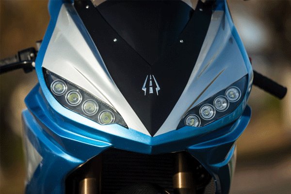 تصاویری از سریعترین موتورسیکلت برقی دنیا تصاویری از سریعترین موتورسیکلت برقی دنیا