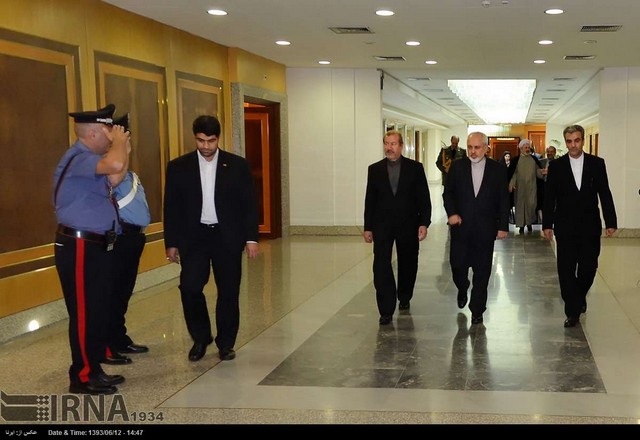 ورود ظریف به رم (عکس)