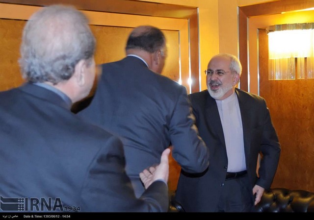 ورود ظریف به رم (عکس)