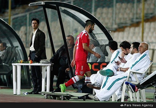 صحنه اعتراضی که درخشان از عباس زاده ندید(+عکس)