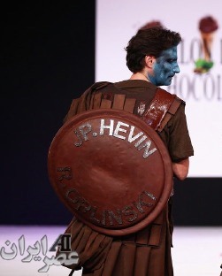 لباس های خوردنی در نمایشگاه شکلات پاریس (عکس)