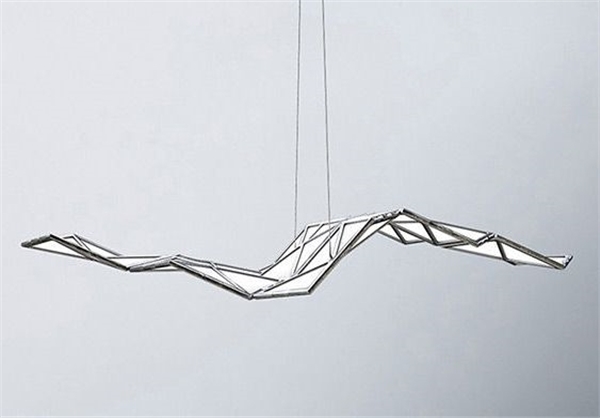 چراغ سقفی با ویژگی‌های هوشمند+تصاویر