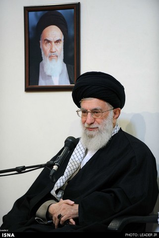 دیدار کارگزاران حج با رهبری (عکس)