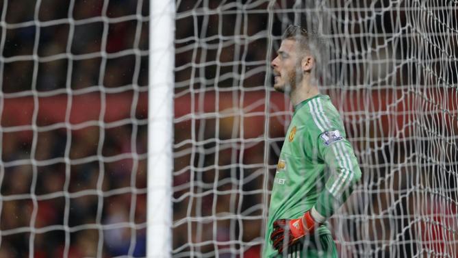 منچستریونایتد 2-1 سوانسی / آرسنال صدرنشین 2016 (+عکس/جدول)