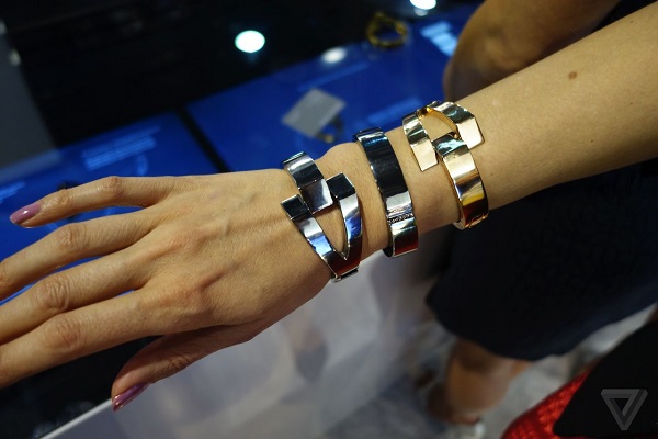 النگوی بیسیم ضداسترس به بازار میآید النگوی بیسیم ضداسترس به بازار میآید