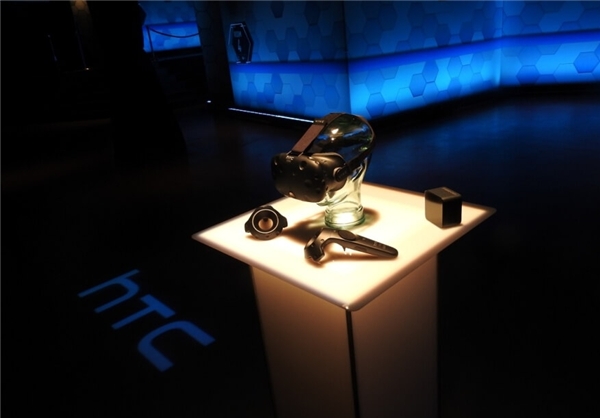 خبرهای تازه از هدست واقعیت مجازی اچ تی سی خبرهای تازه از هدست واقعیت مجازی اچ تی سی