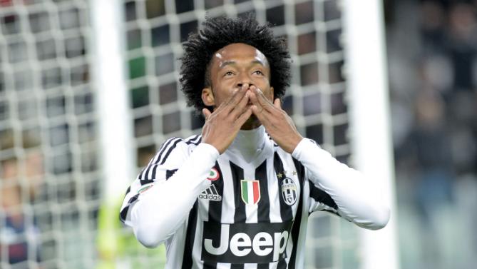 یوونتوس 1 - 0 جنوا / یووه و ناپولی نفس به نفس صدر(+جدول) یوونتوس 1 - 0 جنوا / یووه و ناپولی نفس به نفس صدر(+جدول)