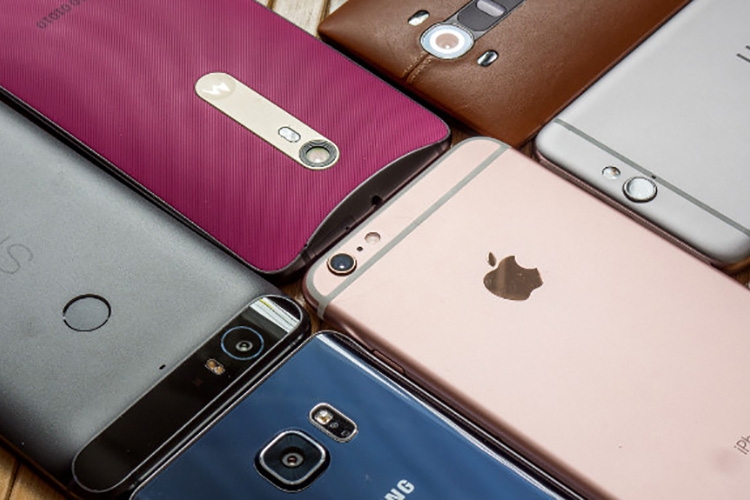 ۸ دلیل برای برتری گوشیهای هوشمند با نمایشگر بزرگ ۸ دلیل برای برتری گوشیهای هوشمند با نمایشگر بزرگ