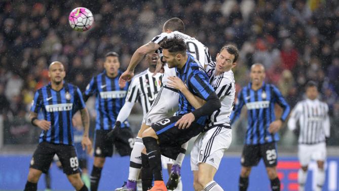یوونتوس 2 - 0 اینترمیلان / بانوی پیر شانس لیگ قهرمانان را از رقیب گرفت؟(+جدول/عکس) یوونتوس 2 - 0 اینترمیلان / بانوی پیر شانس لیگ قهرمانان را از رقیب گرفت؟(+جدول/عکس)