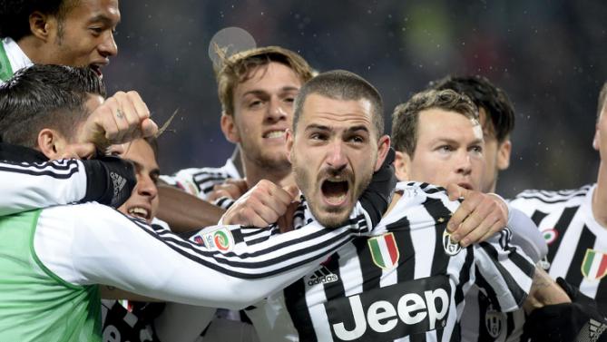 یوونتوس 2 - 0 اینترمیلان / بانوی پیر شانس لیگ قهرمانان را از رقیب گرفت؟(+جدول/عکس) یوونتوس 2 - 0 اینترمیلان / بانوی پیر شانس لیگ قهرمانان را از رقیب گرفت؟(+جدول/عکس)