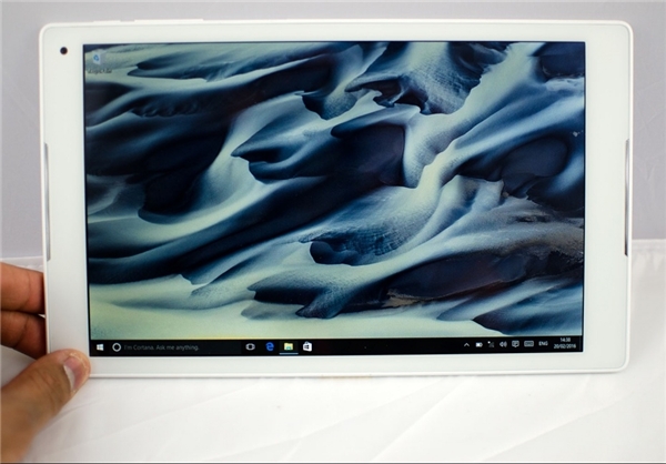 رونمایی آلکاتل از دو گوشی جدید و یک لپ تاپ رونمایی آلکاتل از دو گوشی جدید و یک لپ تاپ