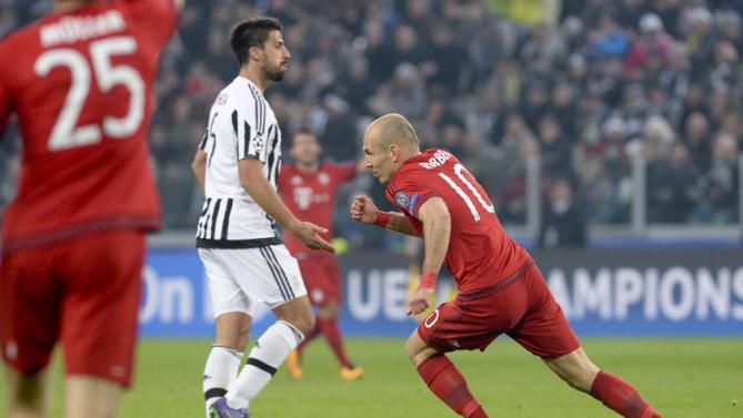 یوونتوس 2 - 2 بایرن / یووه به بازی برمی گردد؟(+عکس)