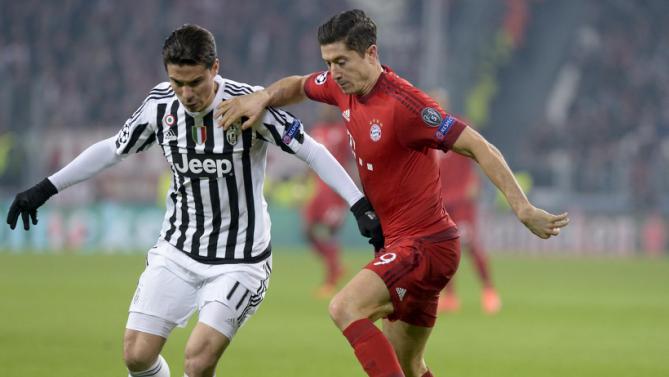 یوونتوس 2 - 2 بایرن / یووه به بازی برمی گردد؟(+عکس)