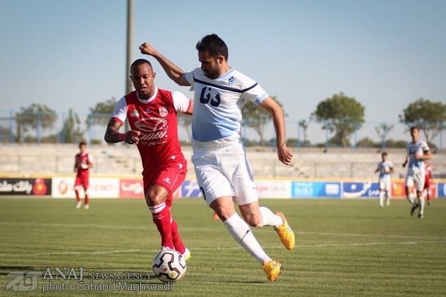 تراکتورسازی دوباره صدرنشین شد!(+عکس/جدول) تراکتورسازی دوباره صدرنشین شد!(+عکس/جدول)