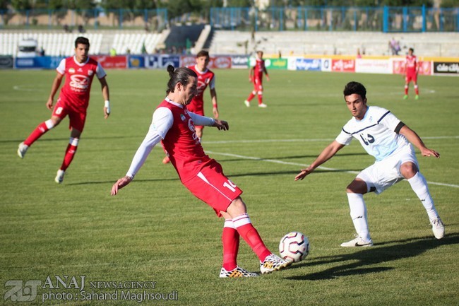 تراکتورسازی دوباره صدرنشین شد!(+عکس/جدول) تراکتورسازی دوباره صدرنشین شد!(+عکس/جدول)