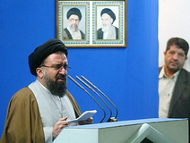 خاتمی: مذاکرهکنندگان هستهای را زیر سوال نبرید خاتمی: مذاکرهکنندگان هستهای را زیر سوال نبرید