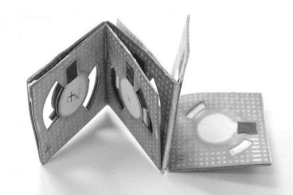 ساخت باتری تاشو از کاغذ و باکتری ساخت باتری تاشو از کاغذ و باکتری