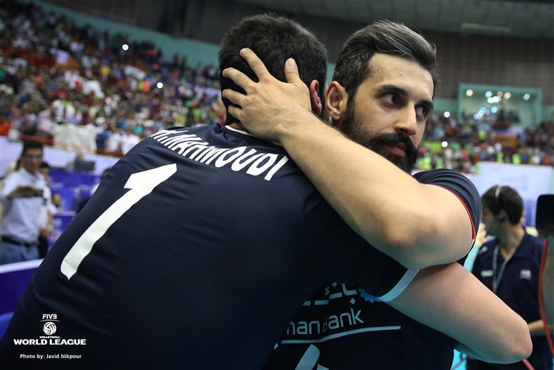 شادی عجیب و بامزه شیربچه های تیم ملی(عکس)