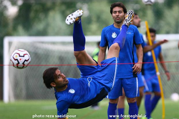 استقلال در کردان آماده می شود (+گزارش تصویری)
