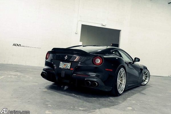 وقتی فراری برلینتا کفش جدید به پا می کند! وقتی فراری برلینتا کفش جدید به پا می کند!