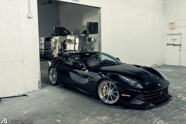 وقتی فراری برلینتا کفش جدید به پا می کند! وقتی فراری برلینتا کفش جدید به پا می کند!