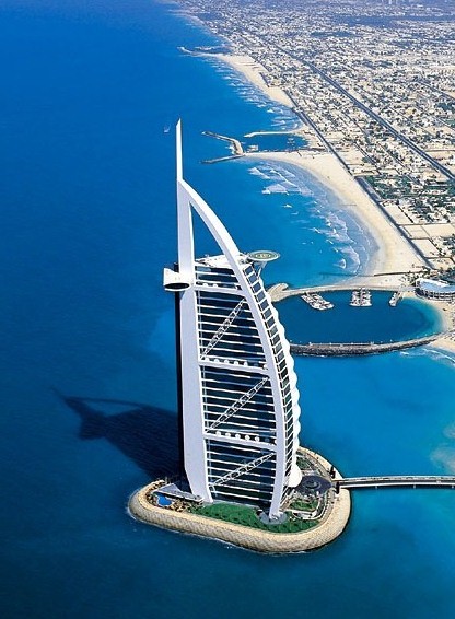 دبی هم از برداشتن تحریم ایران استفاده می کند دبی هم از برداشتن تحریم ایران استفاده می کند