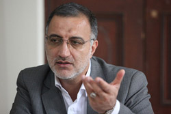 زاکانی: دست‌دادن ظریف مستحق برخورد جدی است/ مجلس کوتاه نخواهد آمد