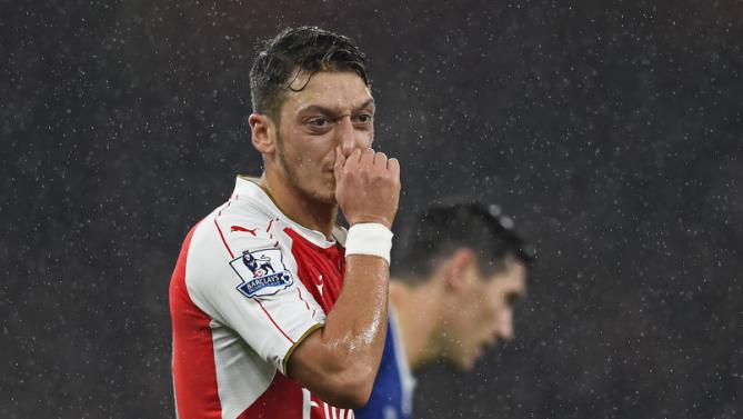 آغاز هفته دهم لیگ برتر انگلیس / شکست مجدد چلسی ، پیروزی و صدرنشینی آرسنال(+جدول/عکس)