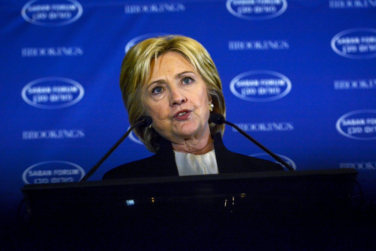 کلینتون : ایران با نقض توافق هسته ای ما را محک خواهد زد