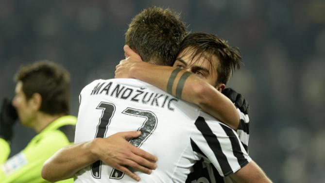 یوونتوس 3 - 1 فیورنتینا / بانوی پیر زنده شد(+عکس/جدول) یوونتوس 3 - 1 فیورنتینا / بانوی پیر زنده شد(+عکس/جدول)