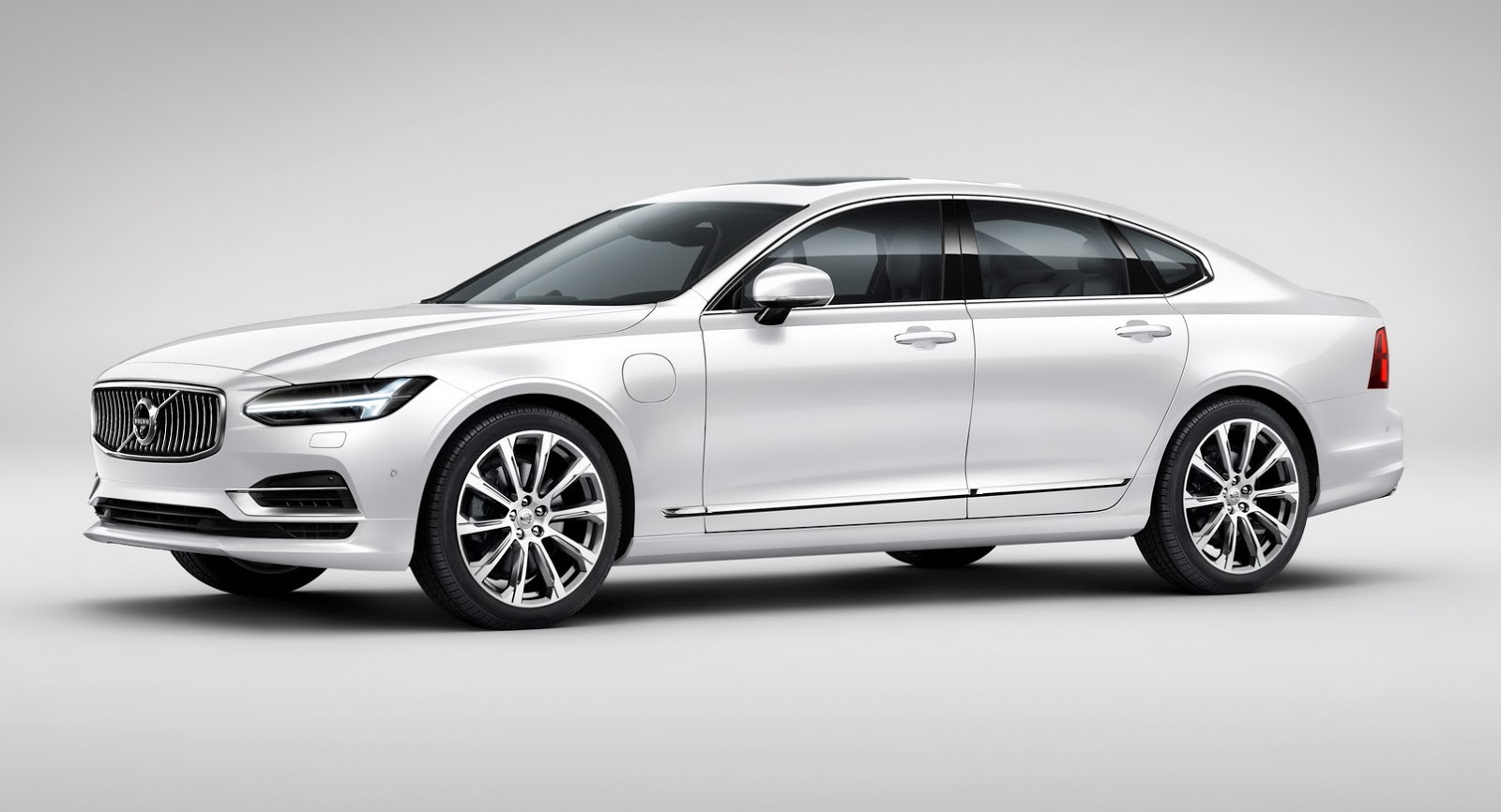 جایزه بهترین خودروی سال 2017 اروپا تعلق می‌گیرد به ...