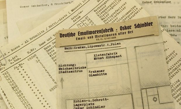 مدارک نجارت یهودی ها به وسیله یک تاجر آلمانی به فروش گذاشته شد