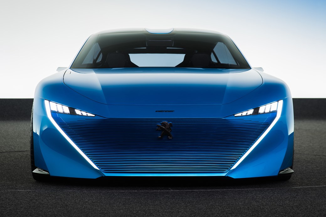 این ستاره پژو را در ژنو ببینید این ستاره پژو را در ژنو ببینید