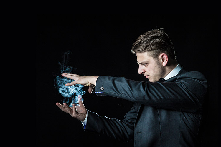 جادو و شعبده بازی چگونه کار می کند جادو و شعبده بازی چگونه کار می کند