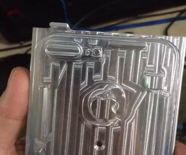 انتشار تصاویر جدید از پنل های آیفون 7 و 7 پلاس انتشار تصاویر جدید از پنل های آیفون 7 و 7 پلاس