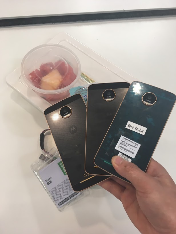 تصاویر جدیدی از Moto Z Play فاش شد تصاویر جدیدی از Moto Z Play فاش شد