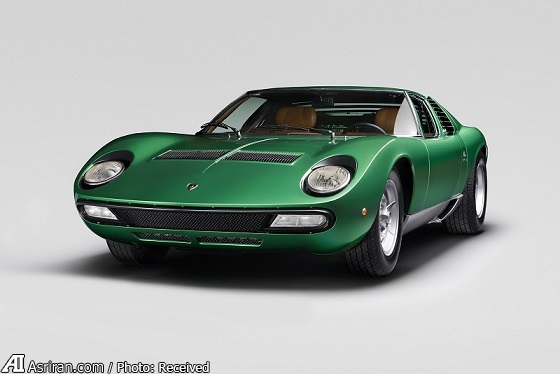 نمادینهای لامبورگینی در یک نمایش نمادینهای لامبورگینی در یک نمایش