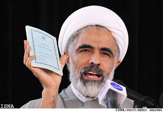 مجید انصاری: رییس جمهور در حد امکان رفع حصر را پیگیری می کند/ هیچ مقامی حق جلوگیری از اجرای کنسرت های قانونی را ندارد