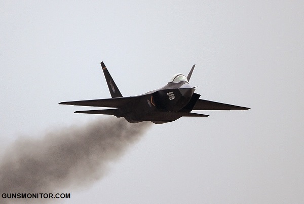 چین و ساخت رقیبی برای اف-35 (+عکس)