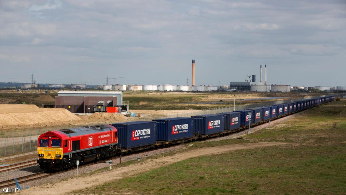 آغاز فعالیت خط ریلی بریتانیا – چین / این قطار از ایران نمی‌گذرد