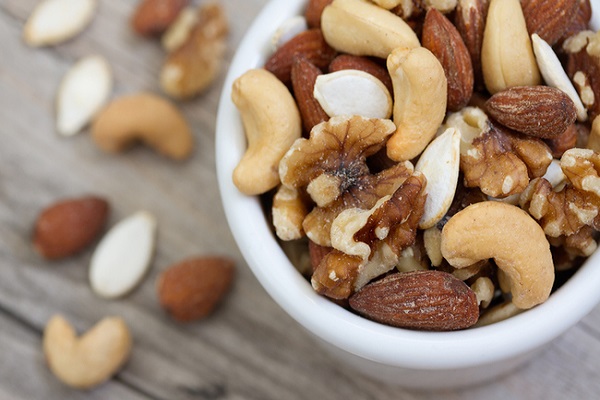 دندان و لثهای سالم با این ابرمواد غذایی دندان و لثهای سالم با این ابرمواد غذایی