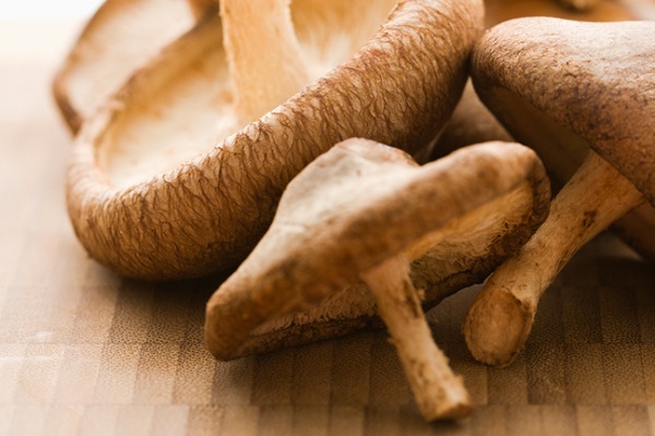 دندان و لثهای سالم با این ابرمواد غذایی دندان و لثهای سالم با این ابرمواد غذایی