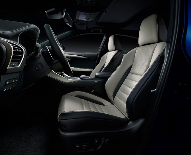 فیس لیفت لکسوس 2018 در نمایشگاه شانگ‌های