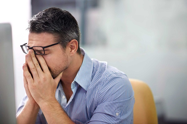 حقیقتی درباره پیوند استرس و سفید شدن مو حقیقتی درباره پیوند استرس و سفید شدن مو