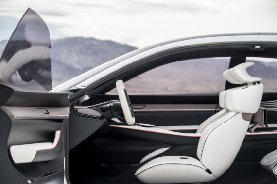 آینده سدانهای اینفینیتی را ببینید آینده سدانهای اینفینیتی را ببینید