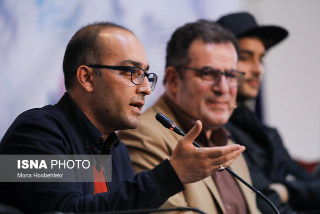 فیلمها و حاشیههای روز هفتم جشنواره فجر در سینمای رسانه (+عکس) فیلمها و حاشیههای روز هفتم جشنواره فجر در سینمای رسانه (+عکس)