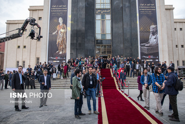 تماشای ۵۶ اثر لوور با ۵ هزار تومان تماشای ۵۶ اثر لوور با ۵ هزار تومان