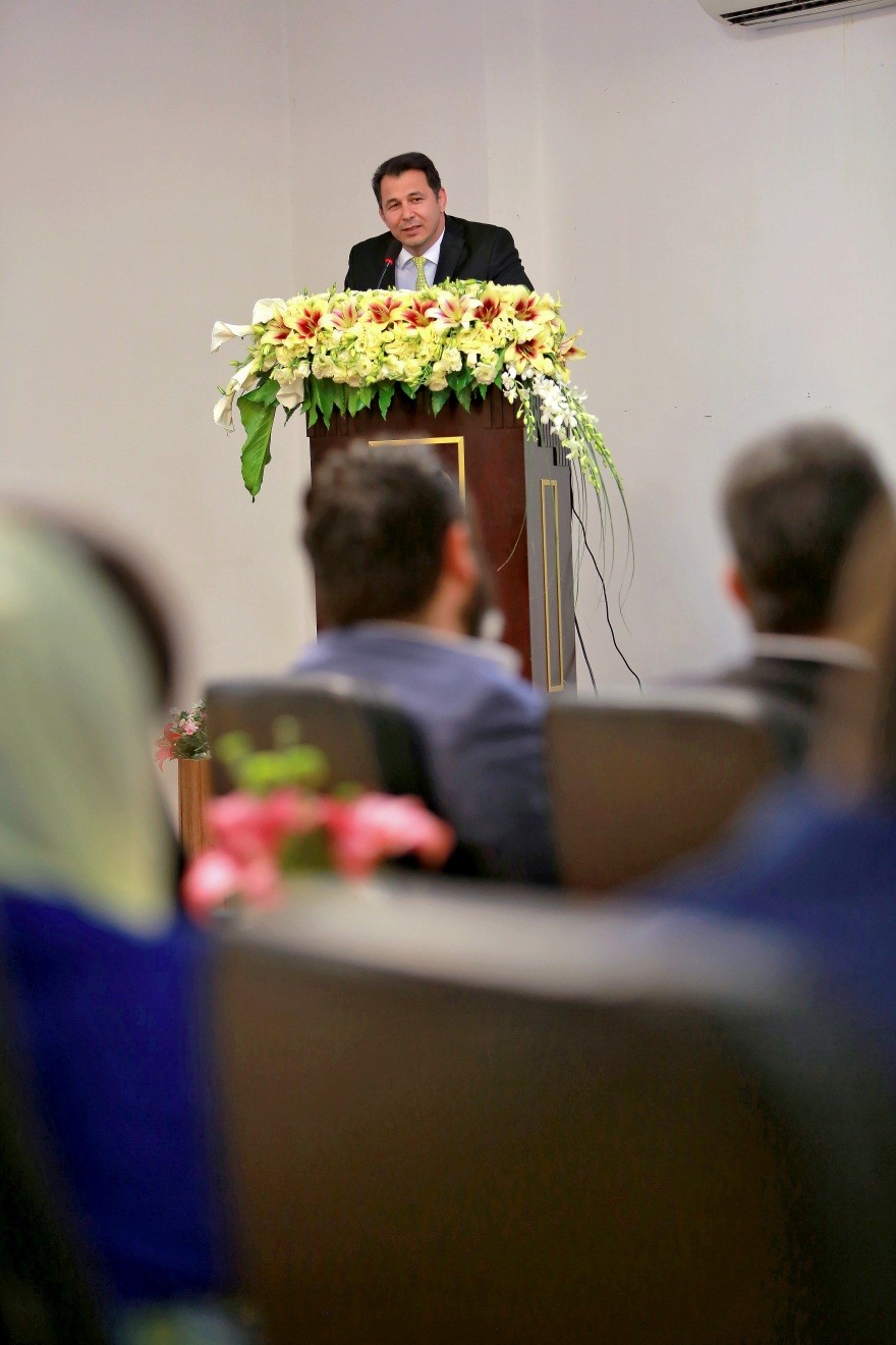 برگزاری بزرگترین همایش نمایندگان نگین خودرو در سال 96 (+عکس)