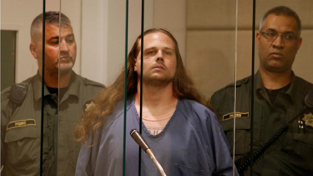 نژادپرست آمریکایی که مدافعان دو دختر را کشت: میهن پرستم نه تروریست